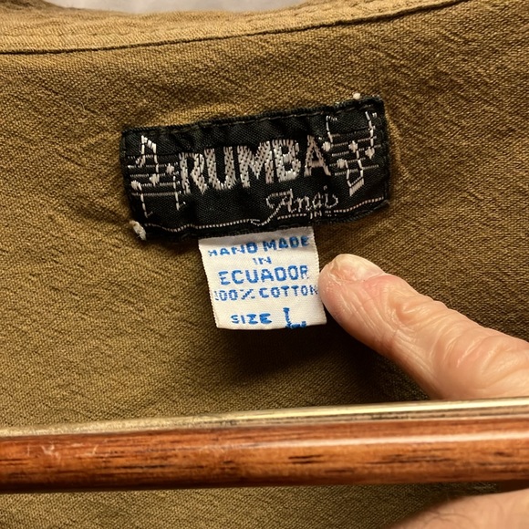 Rumba Anai Handmade Men’s Shirt - Picture 3 of 7